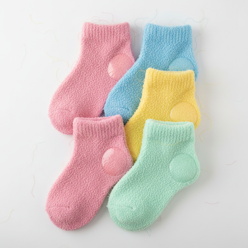 Fuzzy Moisturizing Gel Heel Socks Spring Variety Pack